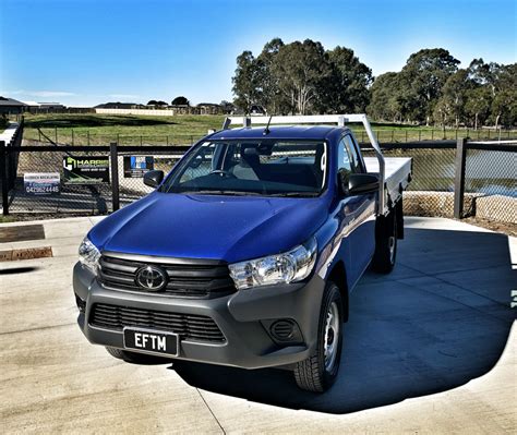 Review: Toyota HiLux Workmate Single Cab 4x4 » EFTM