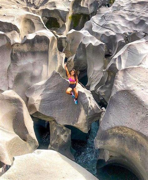 🔥 The Valley of the Moon Chapada dos Veadeiros Brazil : r/NatureIsFuckingLit