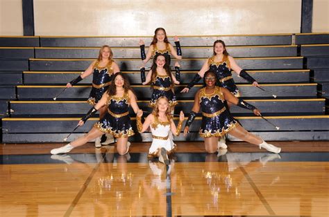 Majorettes - New Diana Independent School District