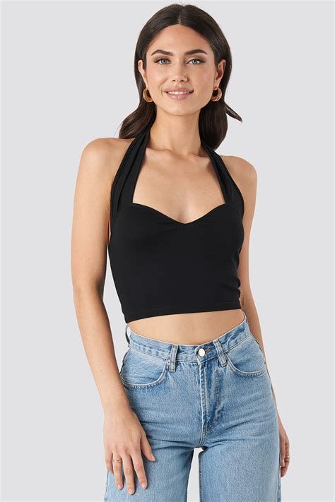 Halterneck Sweetheart Neckline Crop Top Black | NA-KD