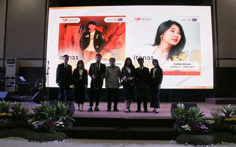 ITENAS AWARDS “CELEBRATE THE EXCELLENCE” – ARSIP FOTO KEGIATAN