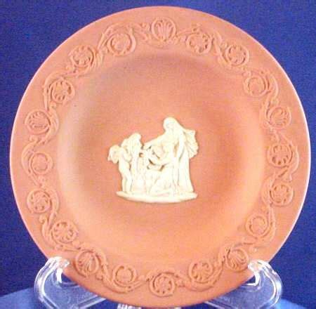Wedgwood Cream Color on Pink Jasperware Patrician Tray | Jasperware, Wedgwood, Antique plates