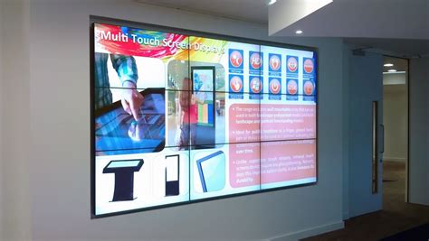 Digital Signage Solutions & Displays, Digital Advertising Screens