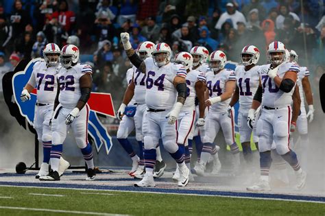 Buffalo Bills wearing throwback uniforms for the second time this season