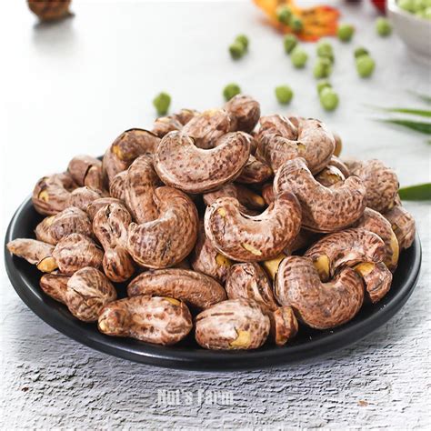 Hạt điều rang muối 500g – Trái cây sấy Nut's Farm