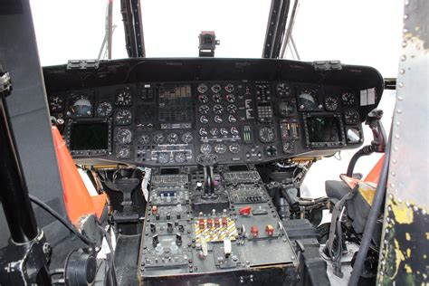 CH-53 Cockpit Us Military Aircraft, Military Helicopter, Helicopter Cockpit, Ejection Seat, Cool ...