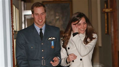 20 Photos of Kate Middleton & Prince William When They Were Dating | CafeMom.com