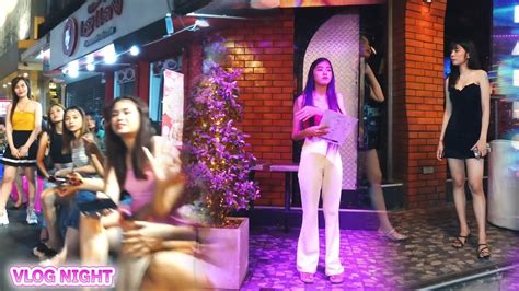Thaniya Street Nightlife Scenes So Many lovely Ladies-Bangkok thailand - YouTube