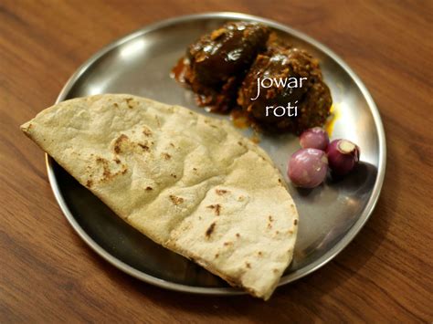 jowar roti recipe | jowar bhakri recipe | jowar ki roti | jolada rotti recipe