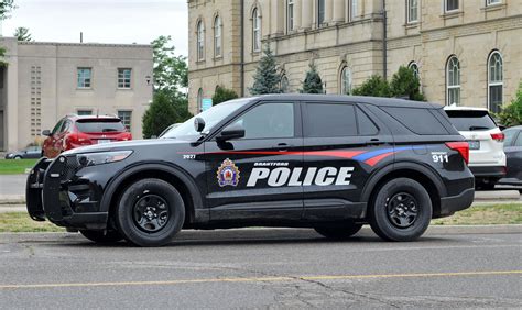 Brantford Police Service 27 | Ford explorer, 2020 ford explorer, Ford