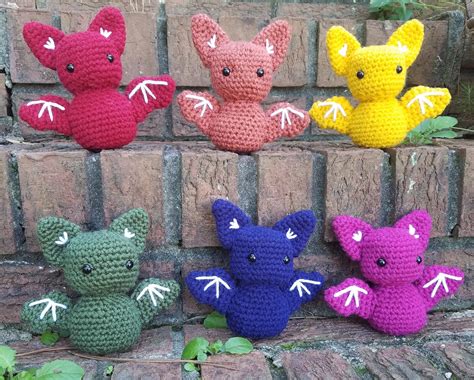 Easy Crochet Halloween Bats : 9 Steps (with Pictures) - Instructables