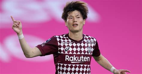 Celtic sign Japan international Kyogo Furuhashi from Vissel Kobe ...