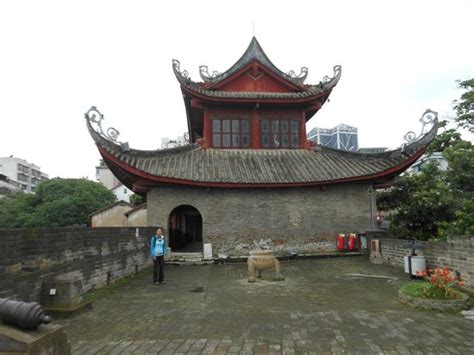 East Gate Tower of Liuzhou - 2020 All You Need to Know BEFORE You Go ...