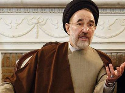 Ex-Iranian president Khatami backs Roohani in presidential race