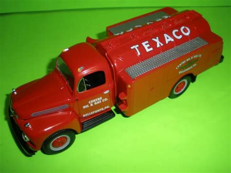 TEXACO FIRST GEAR 1951 FORD TANKER TRUCK CENTRE OIL 75th ANNIVERSARY 19-2285 $29.95 - PicClick