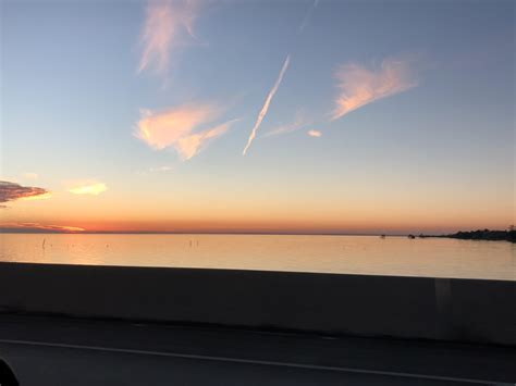 Sunset on Lake Pontchartrain Causeway : r/NewOrleans