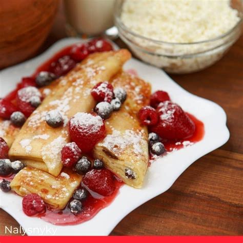 Nalysnyky (Sweet Ukrainian Crepes) Recipe - Chef's Pencil