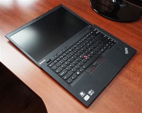 Lenovo Thinkpad X1 Carbon Ultrabook Review and SSD Performance Analysis ...