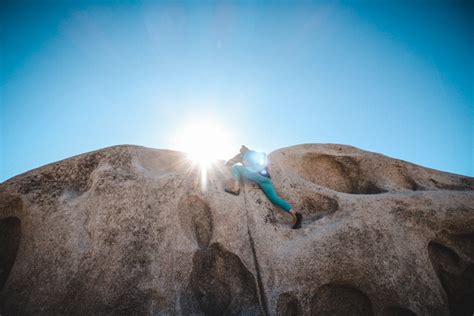 Joshua-Tree-Rock-Climbing-27 - The Sweetest Way