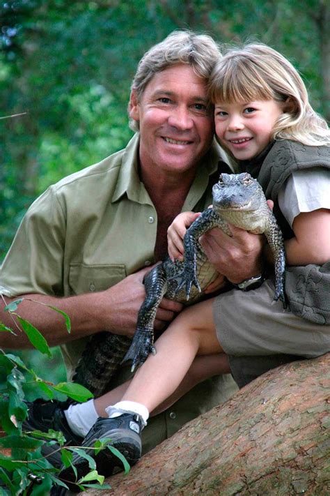 Bindi Irwin: What My Crocodile Hunter Dad Was Really Like – Smashing Interviews Magazine