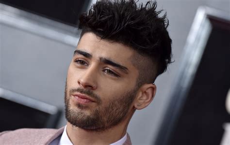 Zayn Malik says he's no longer a practising Muslim because he 'doesn't ...