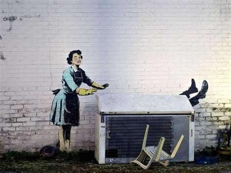 Banksy’s Valentine’s Day art removed after just a few hours