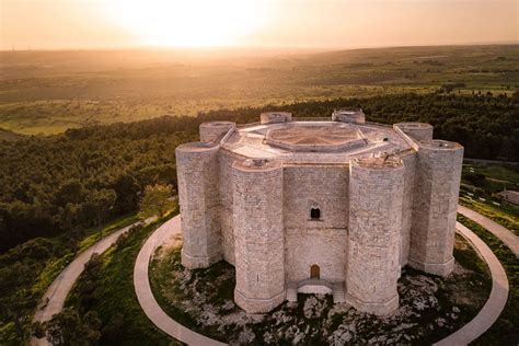 Castel del Monte, Italy – VitalCute