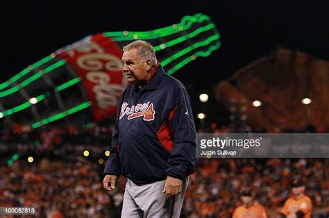 Bobby Cox Ejected Photos and Premium High Res Pictures - Getty Images