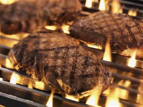 Grilled Sirloin Steaks Recipe | EatSmarter