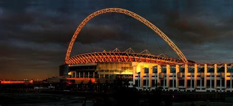 TOP Hotels with Parking in Wembley for 2021 | Expedia.co.uk