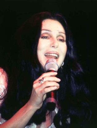 File:Cher singing.jpg - Wikimedia Commons