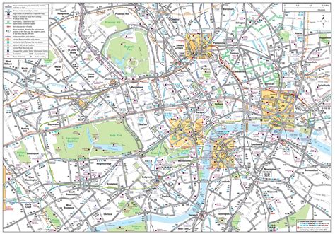 ロンドンの2階建てバス／先頭座席の座り心地をレポート！眺めの良い特等席は争奪戦必至？