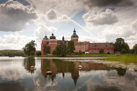 Private tour to Gripsholm Castle from Stockholm | Easy Travel: Holidays in Finland, Scandinavia ...