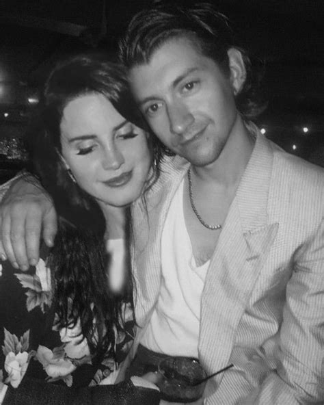 Alex Turner and Lana Del Rey | Celebridades divertidas, Chicos ...