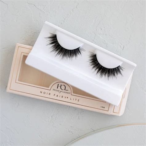 House of Lashes | Makeup | House Of Lashes Noir Fairy Lite Lashes ...