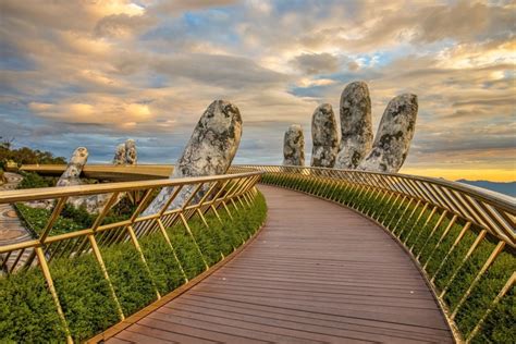 The Unique Golden Bridge In Danang Is The Only One Of Its Kind In ...