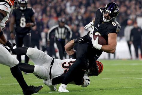 NFL is prepared to ban hip-drop tackle, which sidelined Ravens TE Mark Andrews - The Baltimore ...