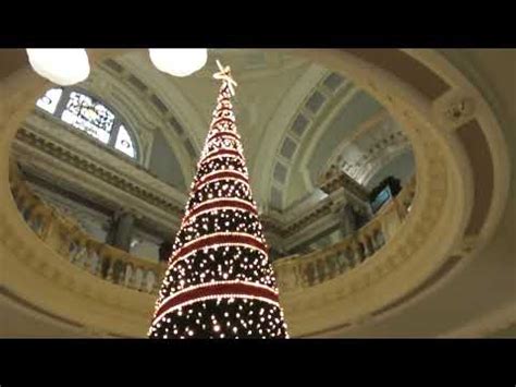 Belfast City Hall Christmas Tree 2022 @TomMcClean