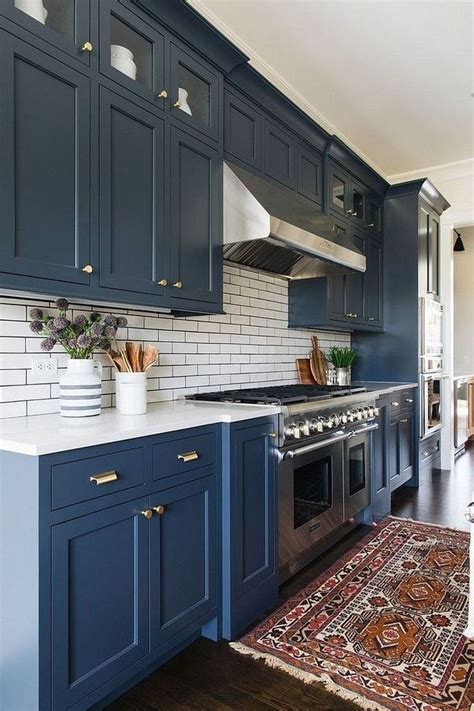 +11 Kitchen Ideas With Dark Blue Cabinets 2022 - Decor