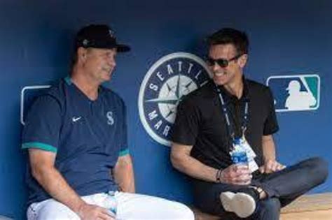 Jerry Dipoto Plans To Make Mariners Better After Early Moves – Fantom ...