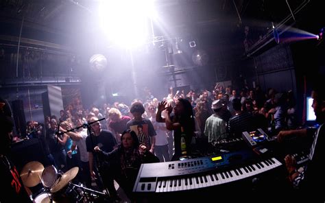 Night clubs in Amsterdam - reviews and photos