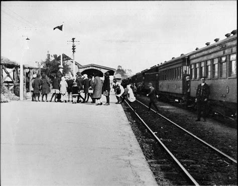 Hamilton railway station - Hamilton Libraries