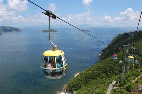 File:Cable Car Ocean Park.jpg - Wikipedia