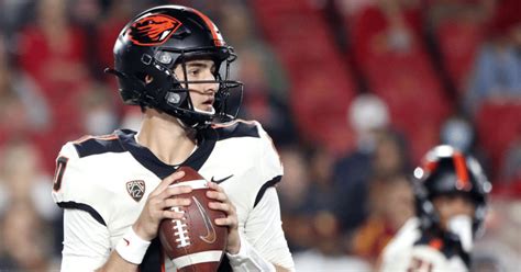 Oregon State quarterback Chance Nolan enters transfer portal - On3