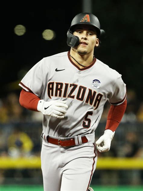 Alek Thomas collects 2 HRs in Diamondbacks' series-opening win vs. Pirates