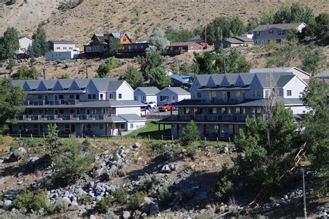 Yellowstone's Absaroka Lodge (Gardiner, MT) : tarifs 2024 et 17 avis