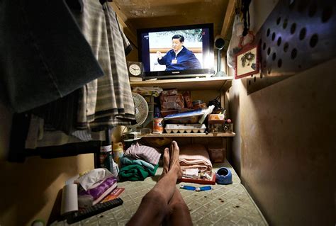 Hong Kong's 'coffin cubicles' housing crisis: PHOTOS - Business Insider