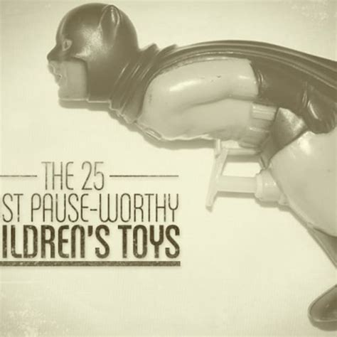 E.T. Finger Light - The 25 Most Pause-Worthy Children's Toys | Complex