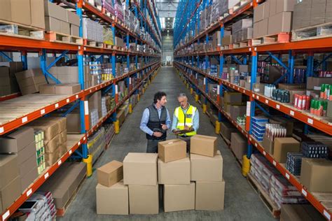 Bin location: effective method to manage warehouse in 2023