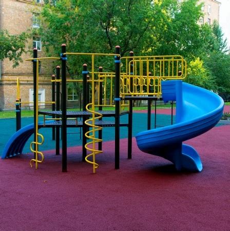 E-Landscape Specialty Solutions, LLC | Types of playground surfacing